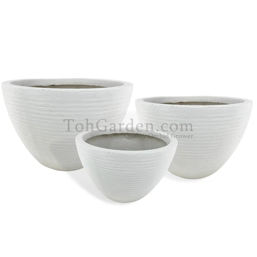 White Eggry Fiberglass Pot